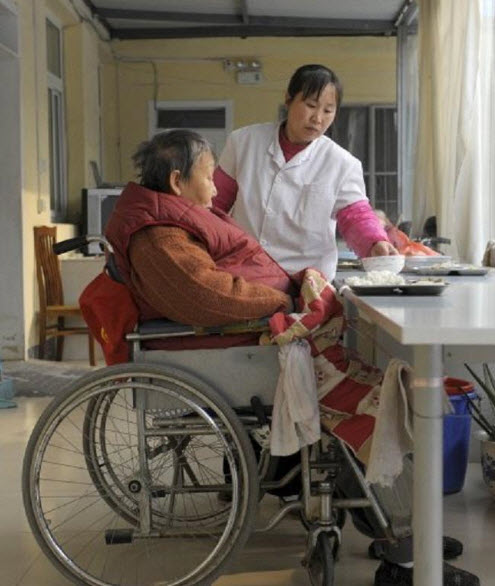 Maisons de retraite : La Chine dans la tourmente - Source de l'image : www.aid97400.lautre.net