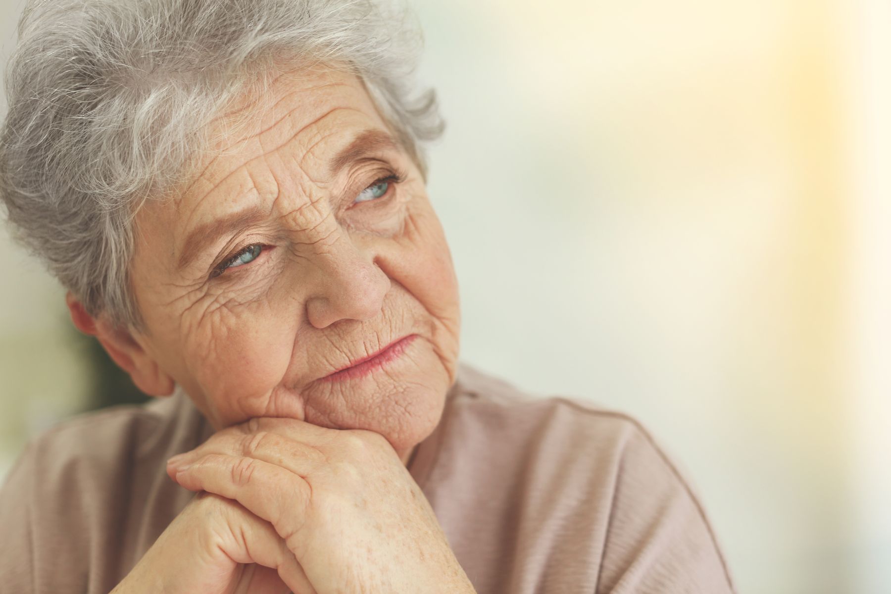 La dépression chez les personnes âgées : un enjeu de santé publique souvent sous-estimé