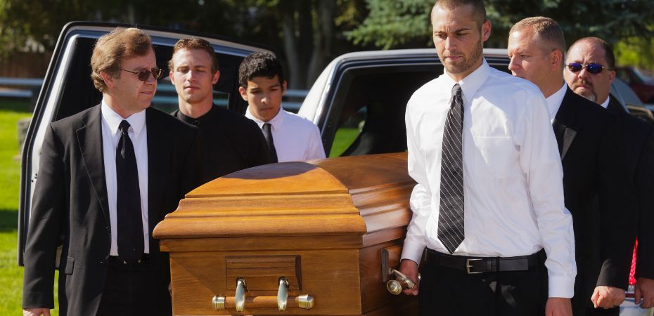 Exemple d'obsèques, les ascendants et les descendants payent les obsèques suite à un refus de succession