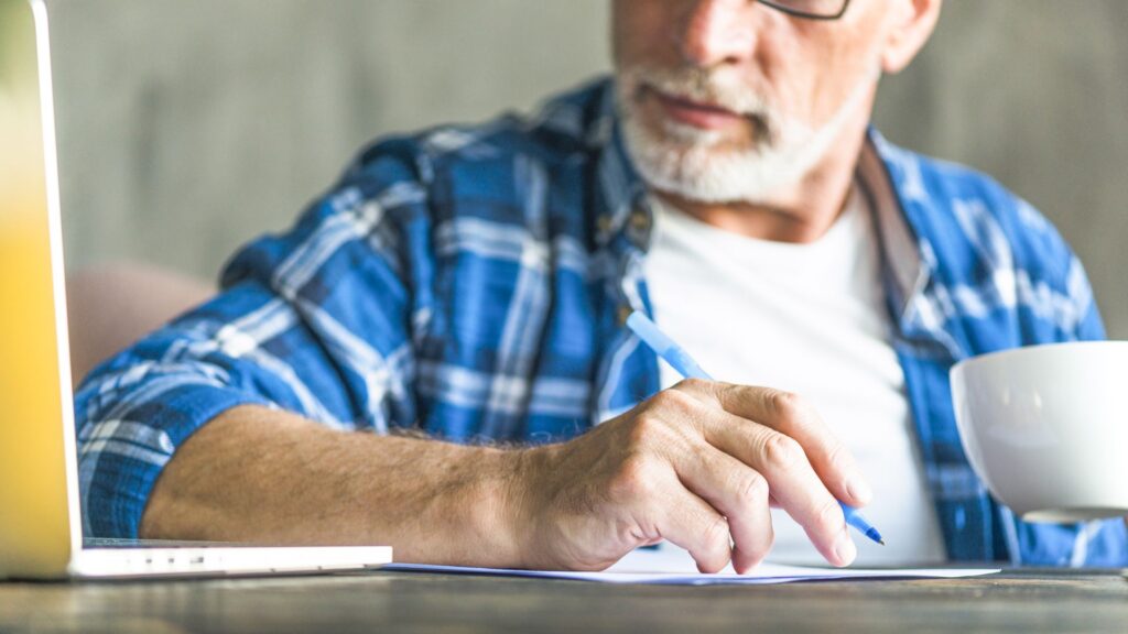 Succession : quel délai pour toucher l'argent hérité 