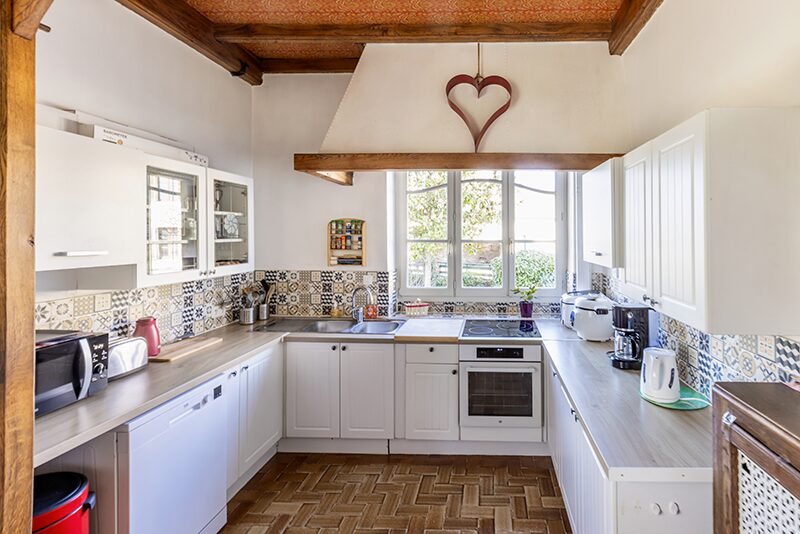 Cuisine de la maison partagée CetteFamille à Epinac