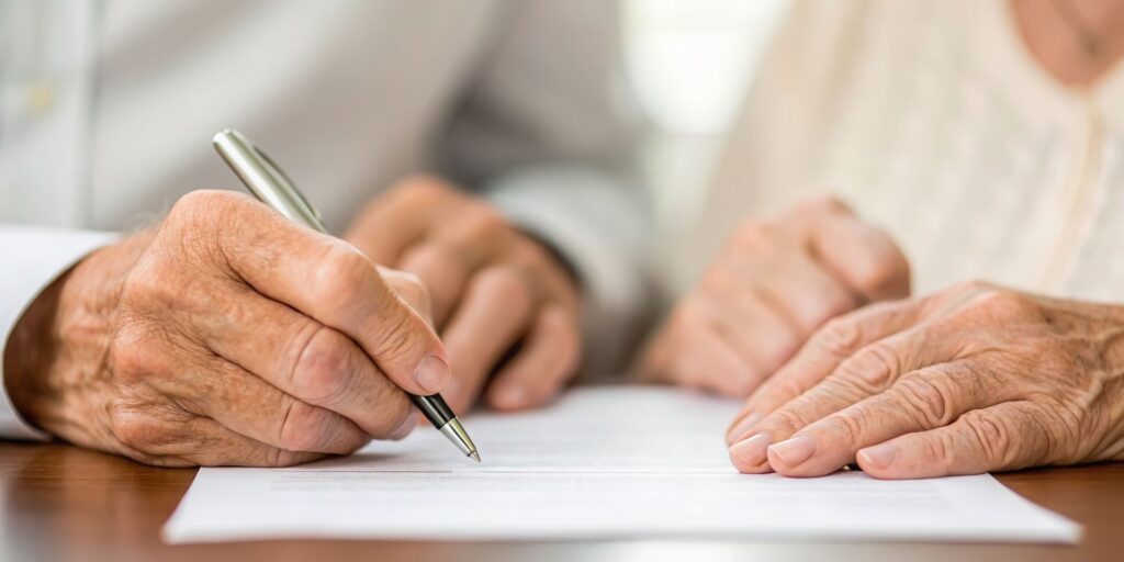 senior demandant la résialiation de son contrat de séjour en EHPAD