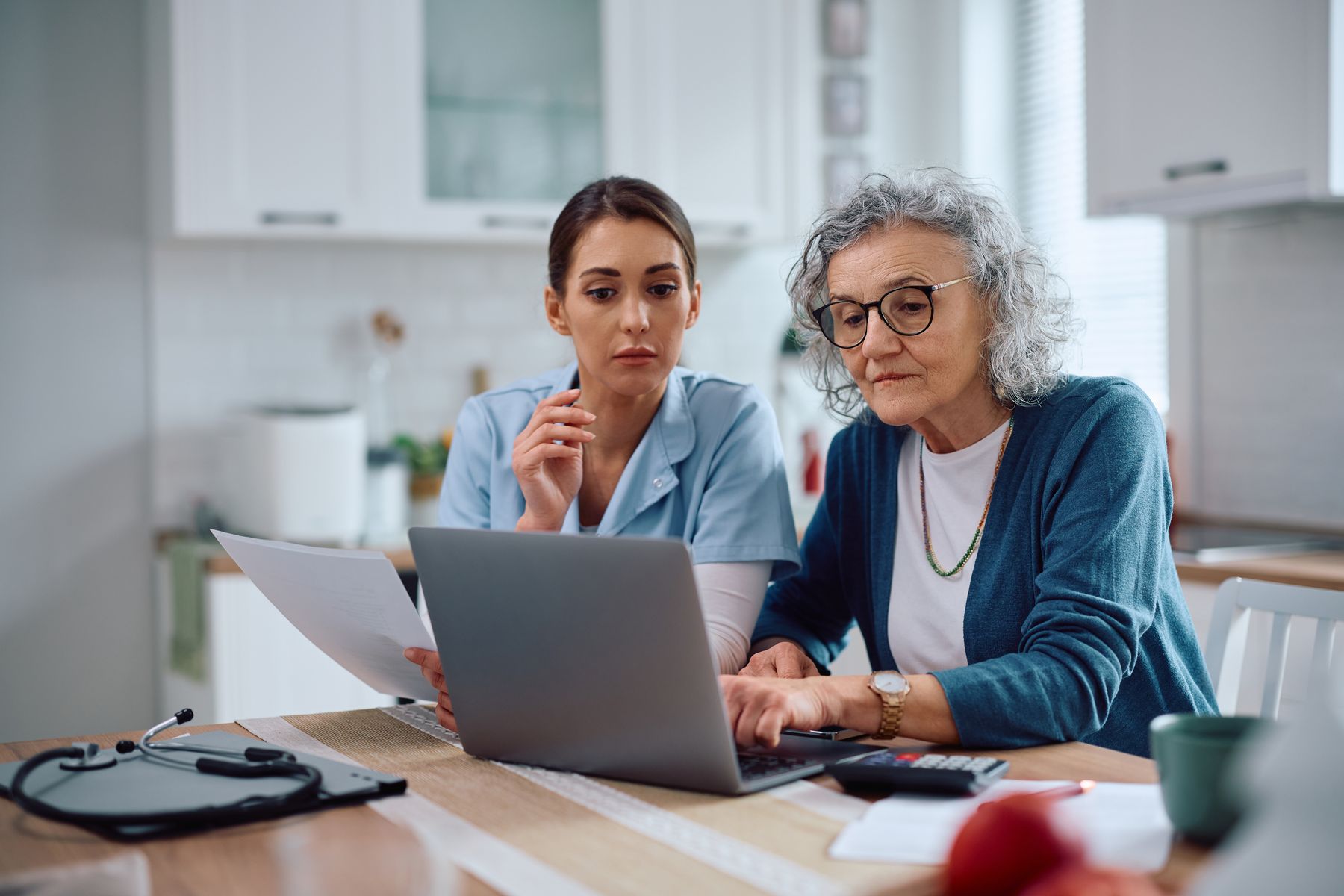 Comment bien déclarer les frais d’EHPAD pour les impôts