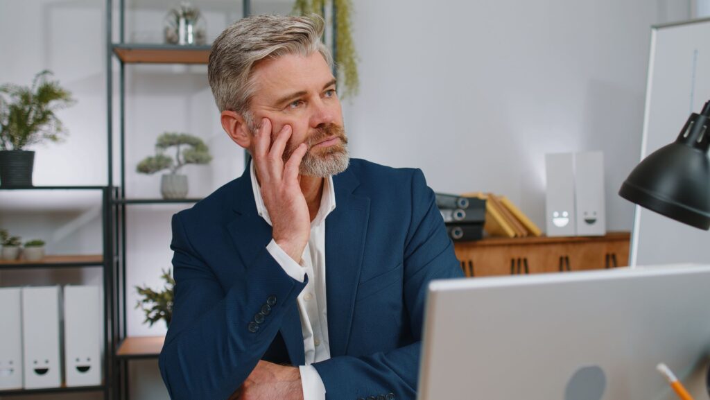 senior ayant des troubles cognitifs