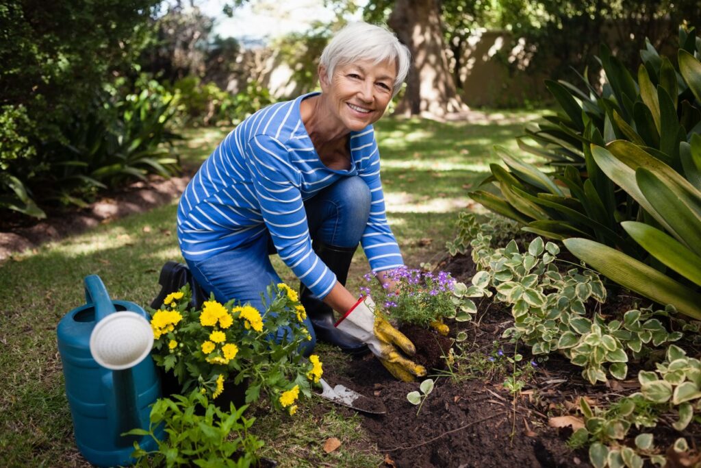 jardin dans une maison individuelle en village senior