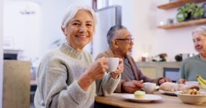 Votre parent veut changer de logement ? Voici la différence entre résidence autonomie, une résidence senior et foyer logement