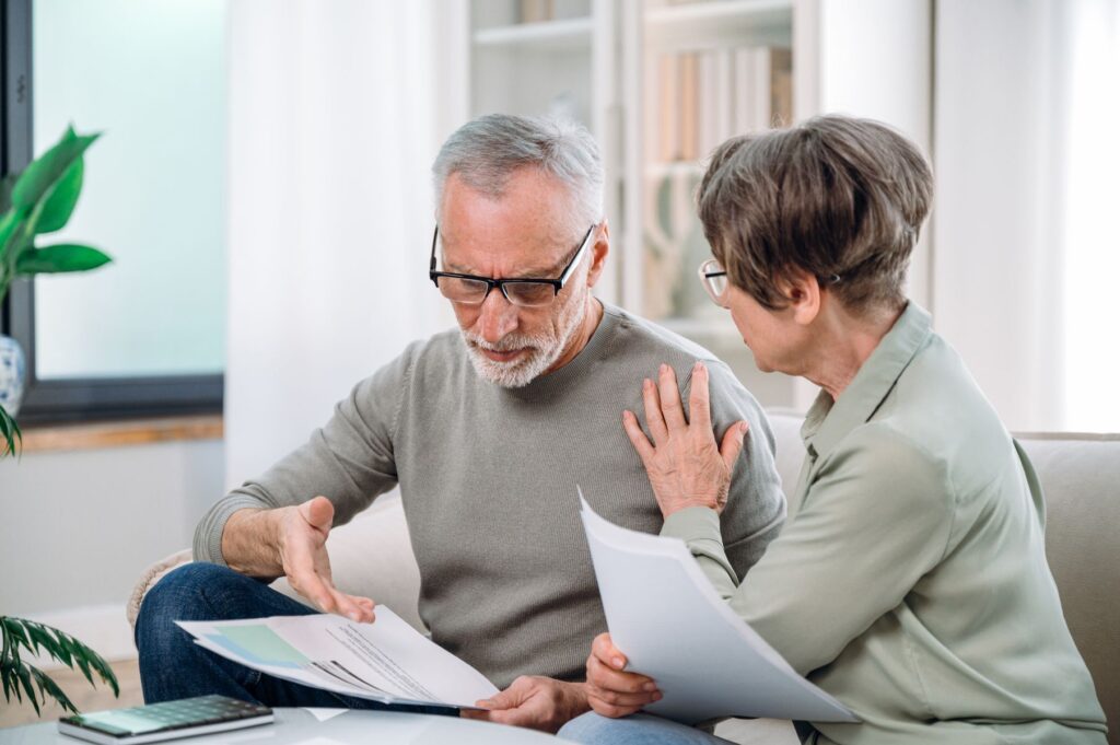 senior désigné comme proche habilité d'une personne incapable de prendre seule des décisions