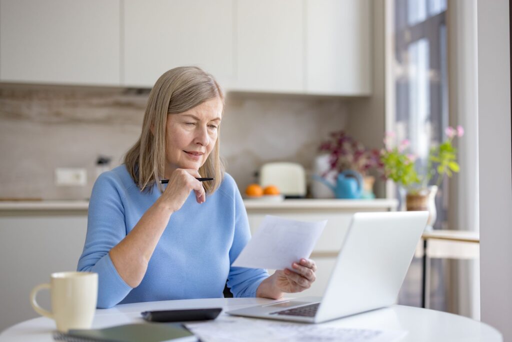 seniors faisant une demande d'exonération de la taxe foncière en EHPAD