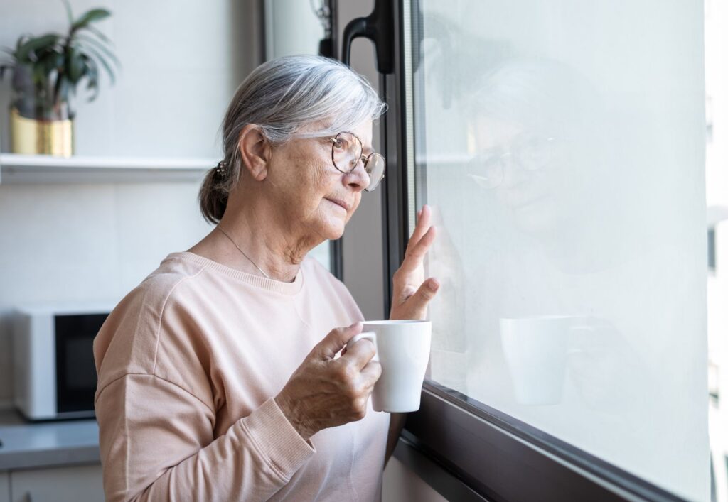 senior isolée à cause de la dépression