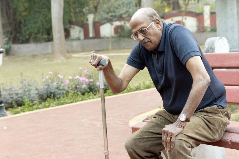 Les 4 stades de l’arthrose : comment adapter son quotidien à chaque étape