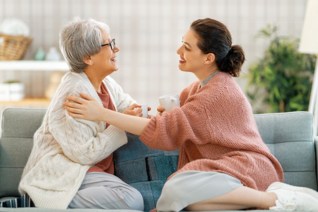 aidant organisant un accueil de jour pour son parent avec alzheimer