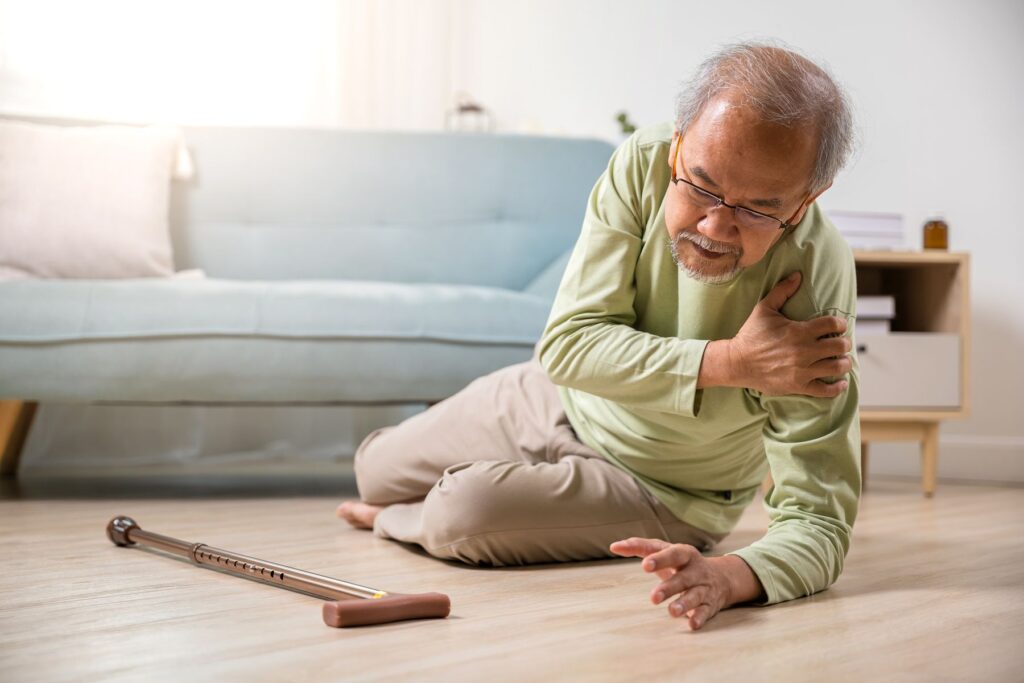 senior ayant fait une chute après un étourdissement