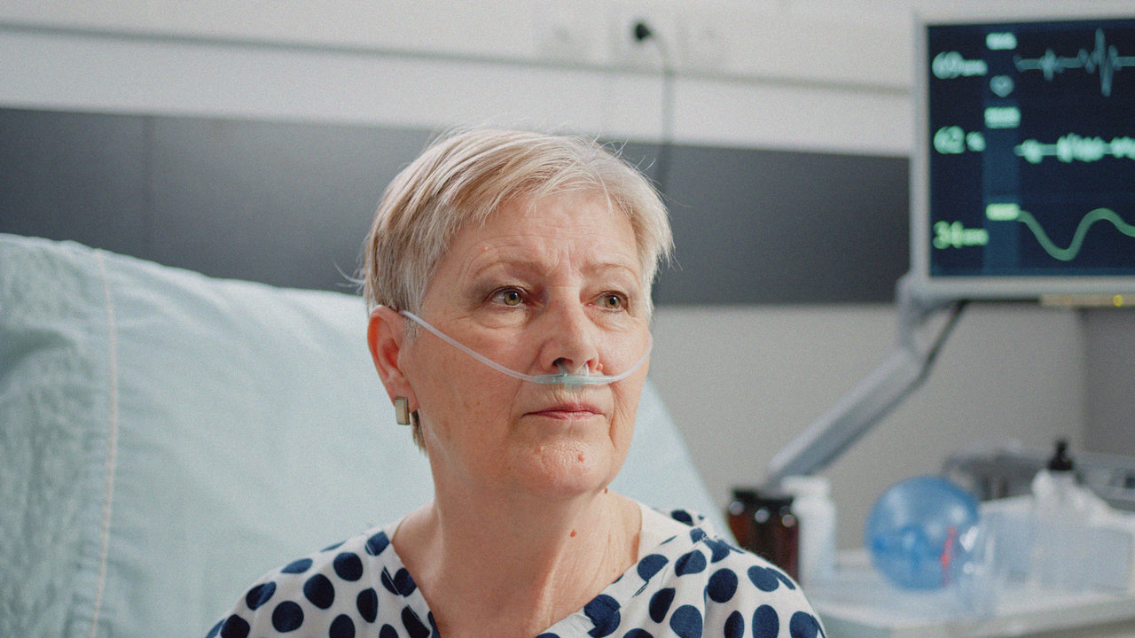 Fin de vie : comment savoir si votre proche doit passer aux soins palliatifs ?
