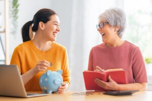 Alzheimer : 6 changements du quotidien que les familles minimisent souvent et quand s'inquiéter