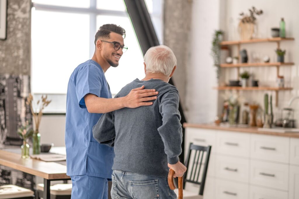 raideurs musculaires chez un patient parkinsonien