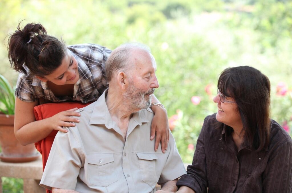 Garder le lien avec un parent atteint d'Alzheimer en Ehpad